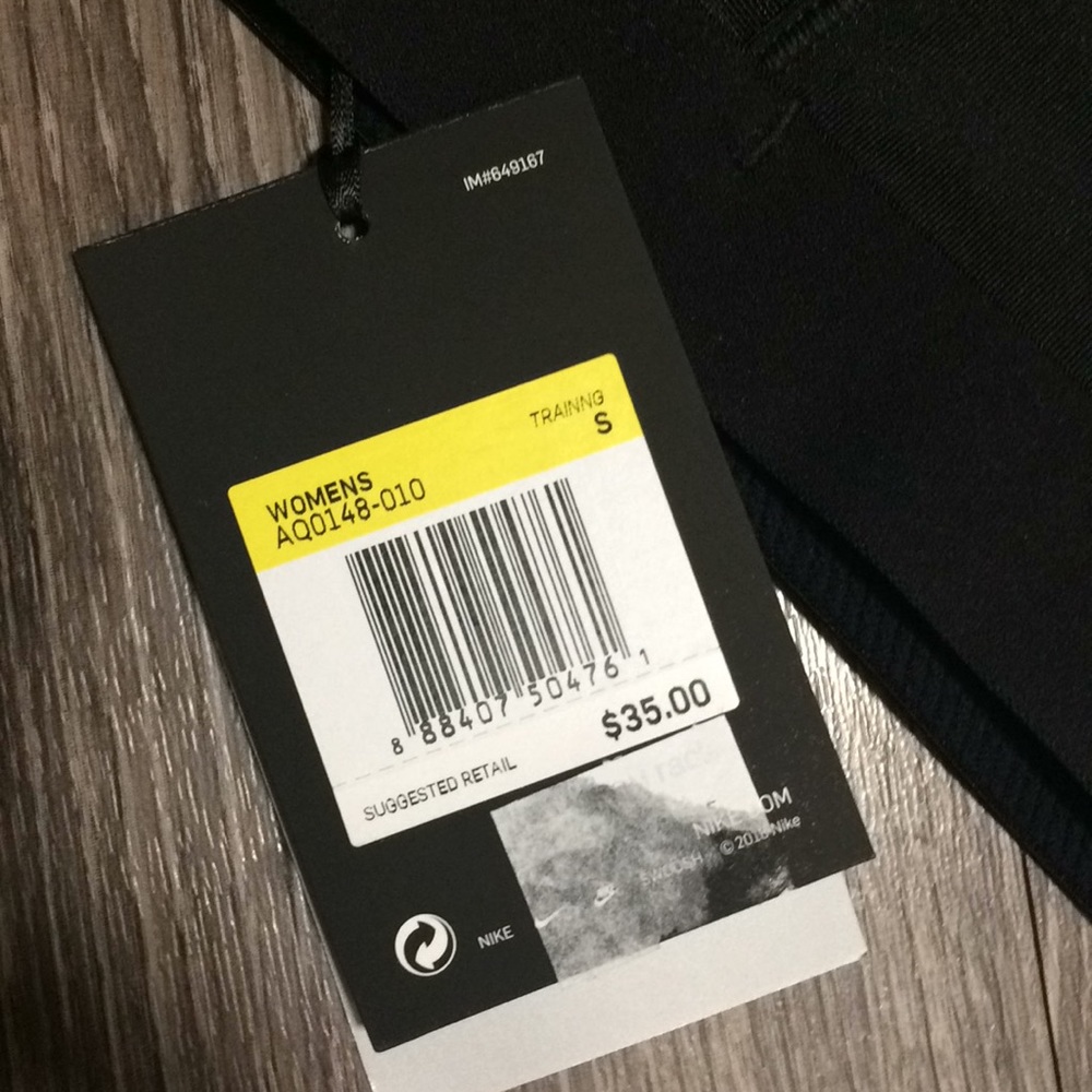 ⚡️LAST CHANCE⚡️Nike Victory Sports Bra - Picture 8 of 8